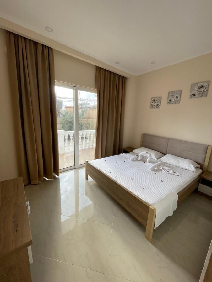 Seaside Apartmens Sarande Exterior photo